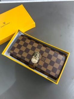 LOUIS_VUITTON_BROWN