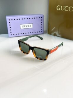 Gucci_Tiger_Green_5105