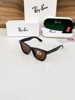 Rayban reverse black brown 5023