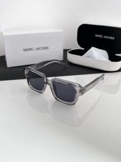 MARC JACOBS GREY 37002
