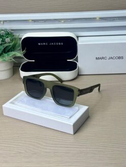 Marc Jacobs 1004 Grren Shade