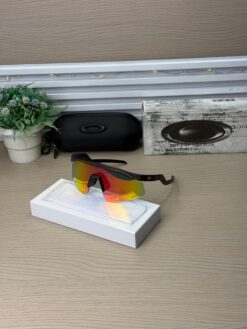 Oakley 4929 Universal